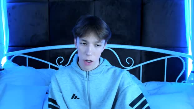 mark_branston 17-11-2025 video lick