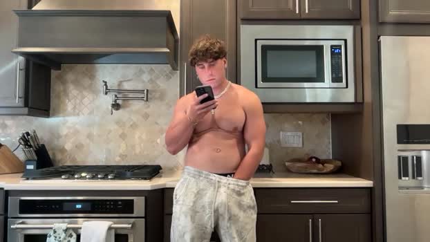 hungkingg22 18-11-2025 video sexykitty