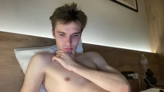 luis_7777 18-11-2025 video fingers