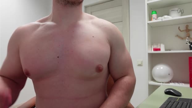 eric_poston 20-11-2025 video kiss