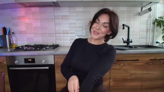 missnelly Chaturbate Female 20-11-2025
