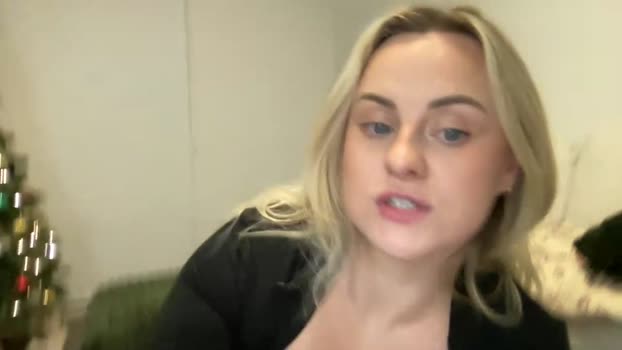 tigoldbitties11 Chaturbate Female 23-11-2025