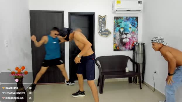 voyeurism_guys 24-11-2025 video kiss