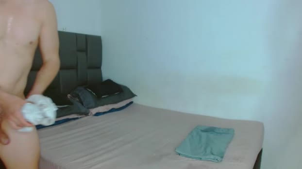 johnlaytonn 26-11-2025 video spank