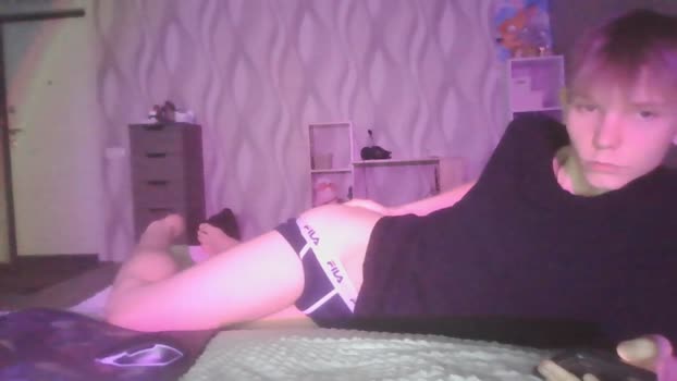 sweetboy7072007 01-12-2025 video kiss