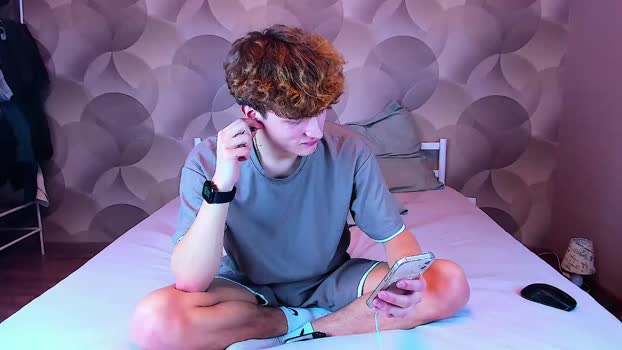 ian_flor 02-12-2025 video toys