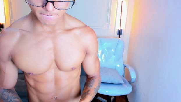 paradise_boy_s 02-12-2025 video natural