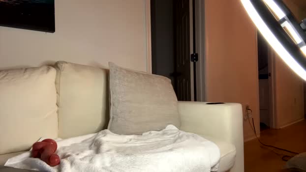 hotguylovesbush93 04-12-2025 video spank