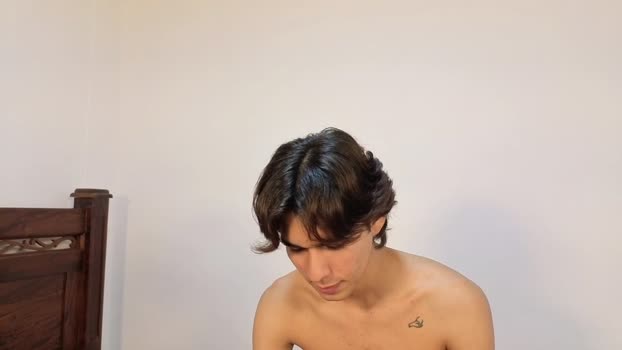 patri_ck_villa 06-12-2025 video handsome