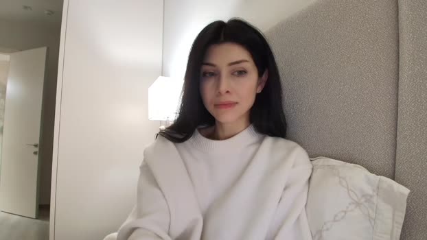 milla_bella Chaturbate Female 10-12-2025