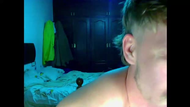 shirtless_dj 11-12-2025 video sexymale