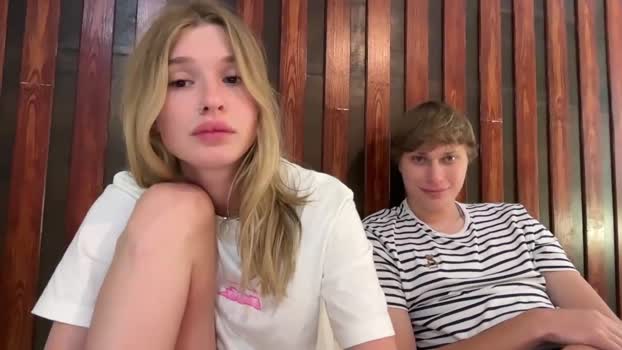 pussymoneywet Chaturbate Couple 12-12-2025