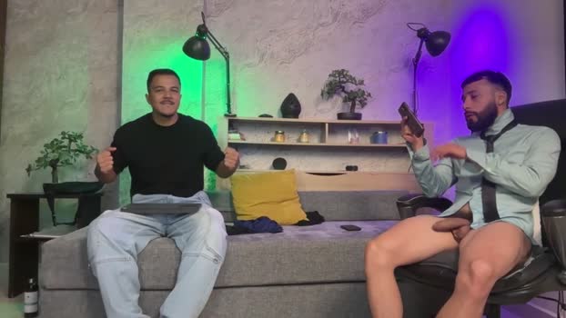 highlatin_guys 13-12-2025 video lovense