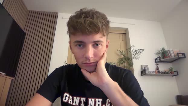 luciancrowe 13-12-2025 video gay