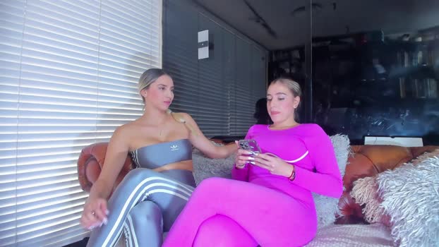 cuteanddesesperate Chaturbate Couple 13-12-2025