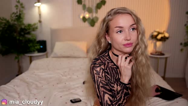 mia_cloudy Chaturbate Couple 13-12-2025