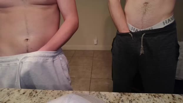 collegebroa 15-12-2025 video Naked