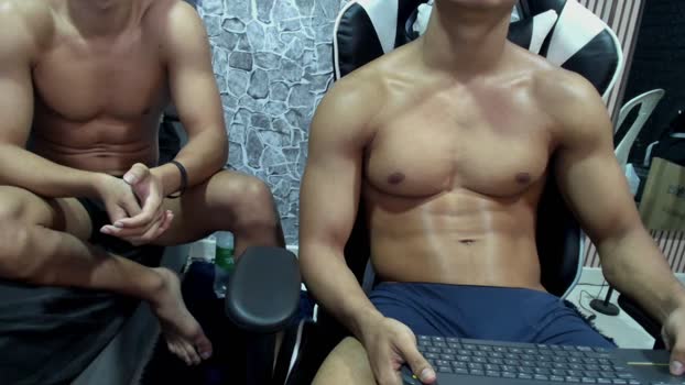 daniel_leconte 16-12-2025 video handsome