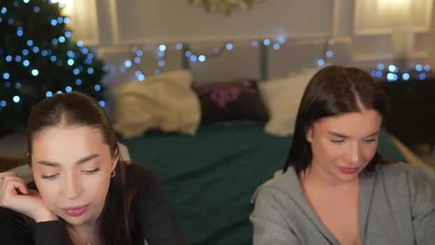 bright_diamonds_054 Chaturbate Couple 17-12-2025