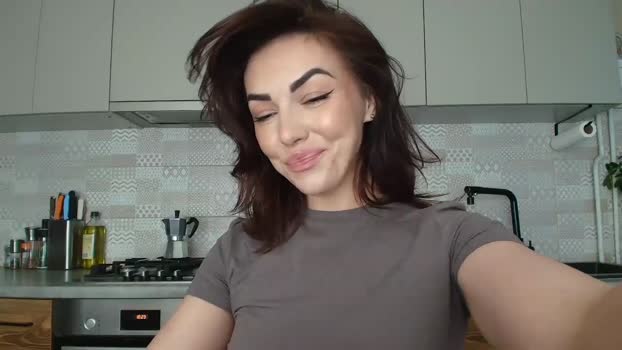 missnelly Chaturbate Female 18-12-2025