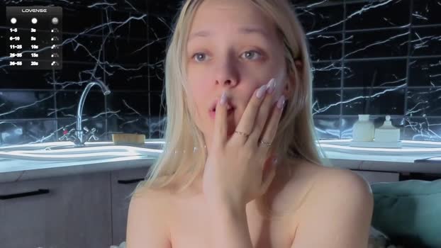 peek_in_my_window Chaturbate Female 19-12-2025