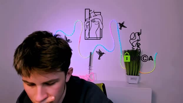 leo_valor 21-12-2025 video Naked