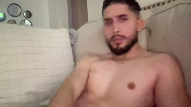 papicubano_guapo23cm 21-12-2025 video jerkoff