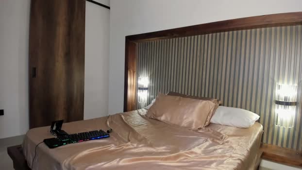 deyian 21-12-2025 video spanking