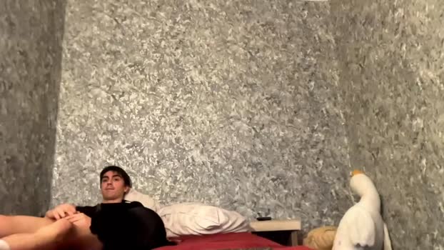 stralght_twinks 22-12-2025 video bicurious