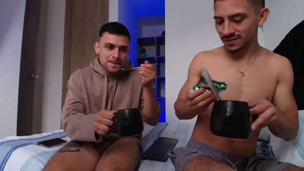 aron_santoro1 22-12-2025 video analsex