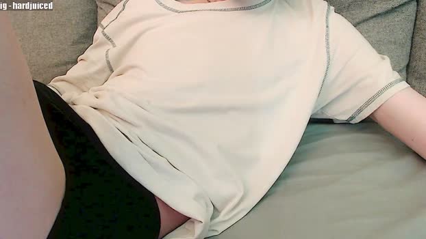 pawclaw 23-12-2025 video suckshow