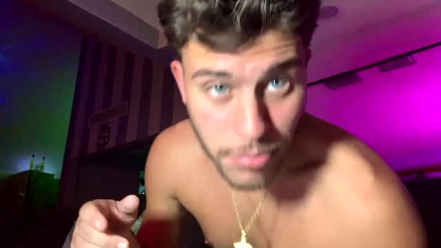 wentbrokeonstrippers 26-12-2025 video suck