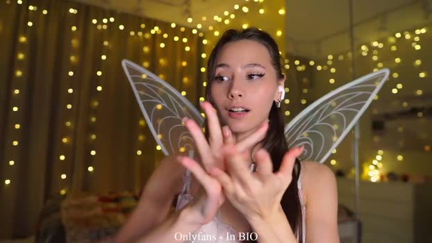 falinecrosthwaite Chaturbate Female 27-12-2025