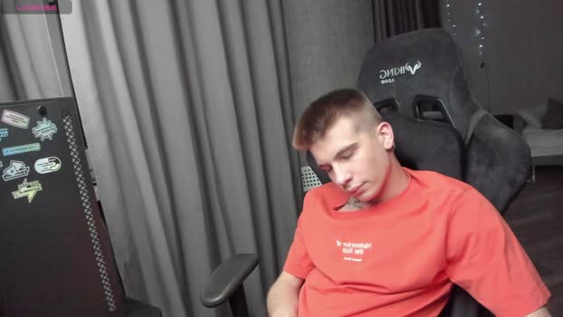 martin_xxxl 27-12-2025 video striptease