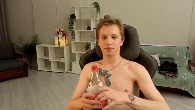 artycropp 28-12-2025 video spanking