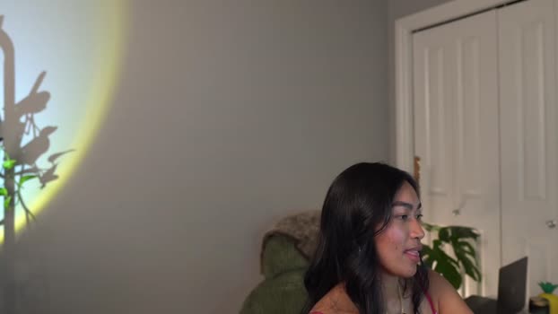 littlemiss_kira Chaturbate Female 30-12-2025