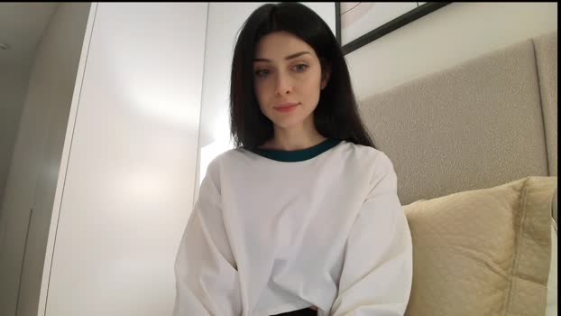milla_bella Chaturbate Female 30-12-2025