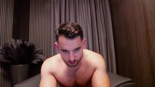 antoniovalentinidiamond 30-12-2025 video suck