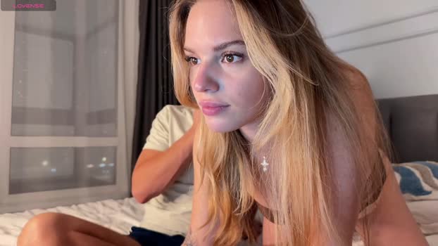 frenzyfoxs Chaturbate Couple 30-12-2025