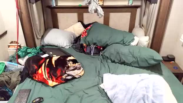 gingerbear3742 02-01-2026 video lick