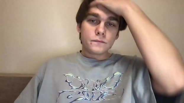 tasteithorny 02-01-2026 video kiss