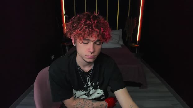 blalz_vok 04-01-2026 video kiss