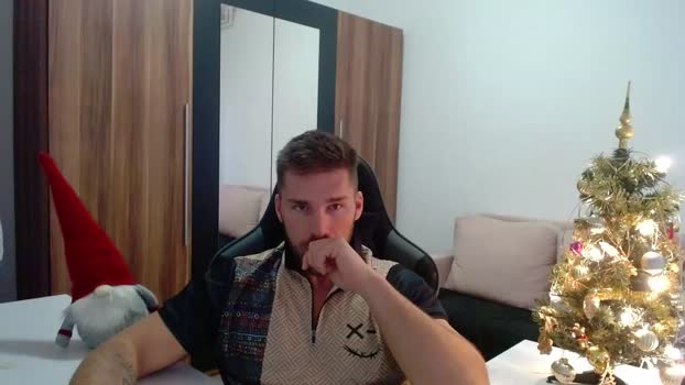 darius_94 04-01-2026 video kissing