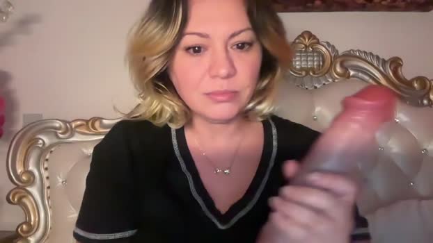 kiradivine Chaturbate Female 04-01-2026