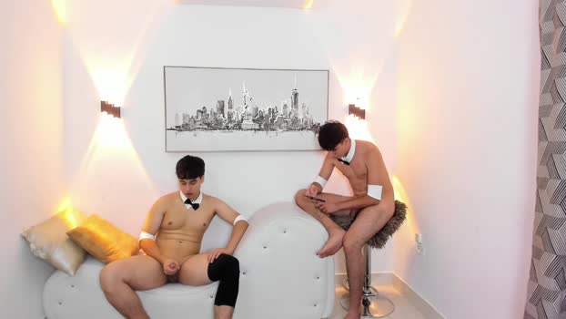 naughty_pearls Chaturbate Couple 05-01-2026