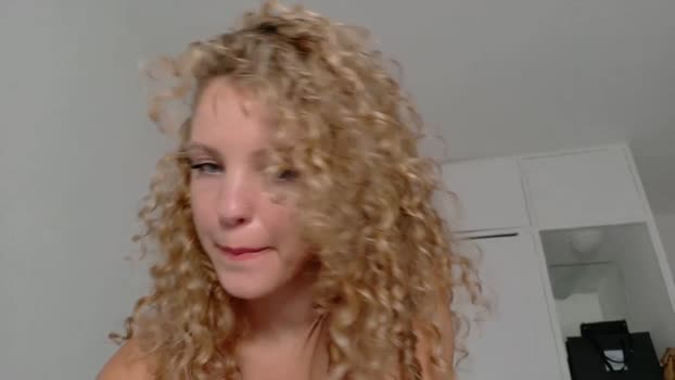 theislandgirl Chaturbate Female 04-01-2026