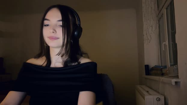 dennisethuman Chaturbate Female 05-01-2026