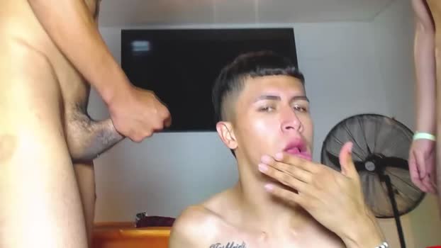 flyckers 07-01-2026 video kissing