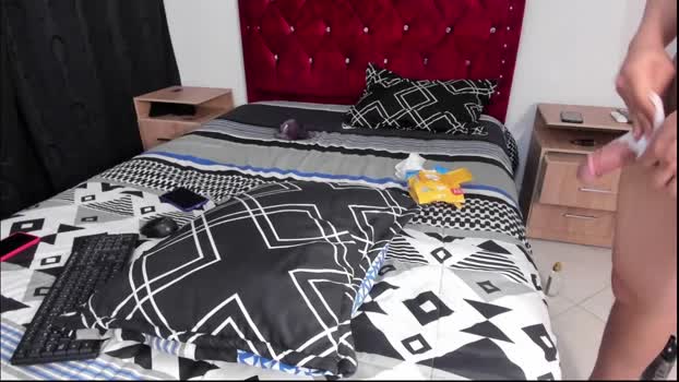 valentine_petite1 Chaturbate Couple 17-01-2026