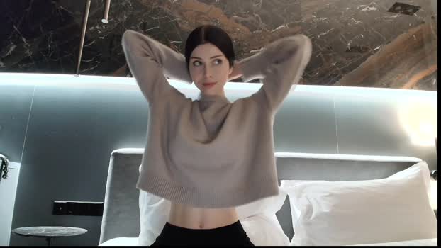 milla_bella Chaturbate Female 19-01-2026